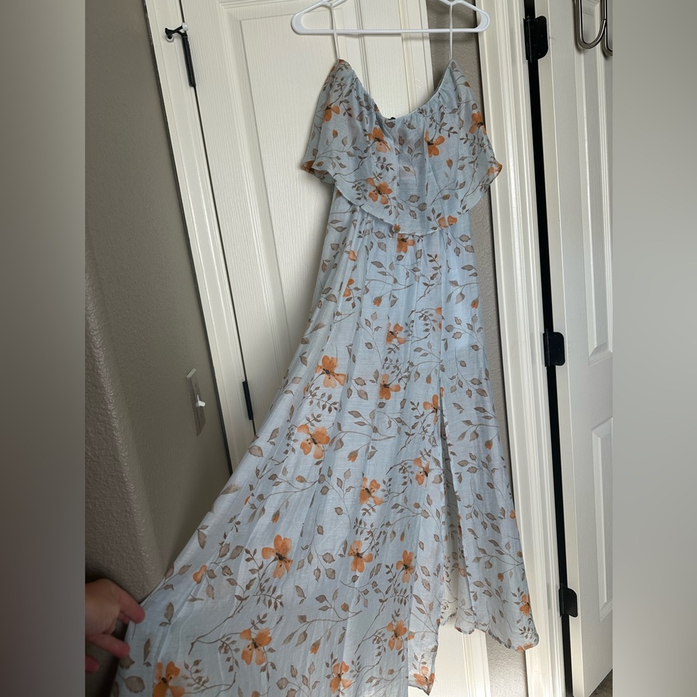 Aakaa maxi dress